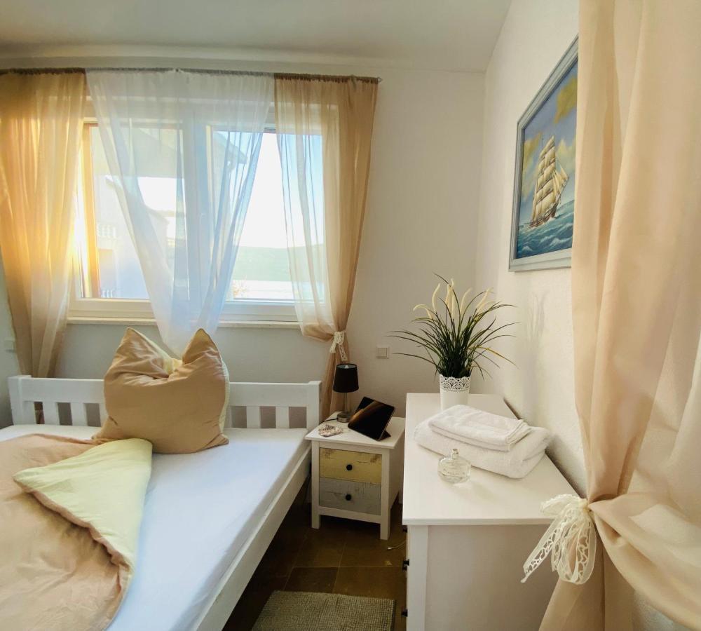 Ludilo Mit 4 In Poljica - Marina Bei Trogir Split Apartment Poljica (Trogir)