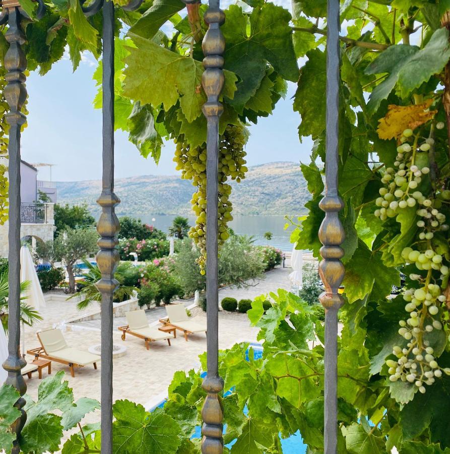 Apartment Ludilo Mit 4 In Poljica - Marina Bei Trogir Split