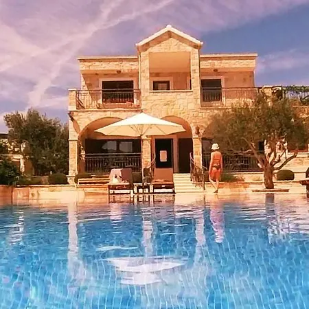 Villa Ludilo Mit 4 Apartments In Poljica - Marina Bei Trogir Split Poljica (Trogir) Exterior photo