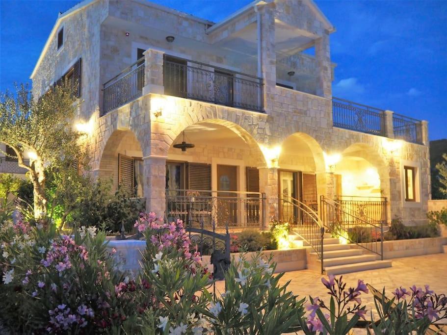 Apartment Ludilo Mit 4 In Poljica - Marina Bei Trogir Split Poljica (Trogir)