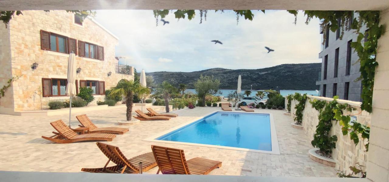 Ludilo Mit 4 In Poljica - Marina Bei Trogir Split Apartment Poljica (Trogir)