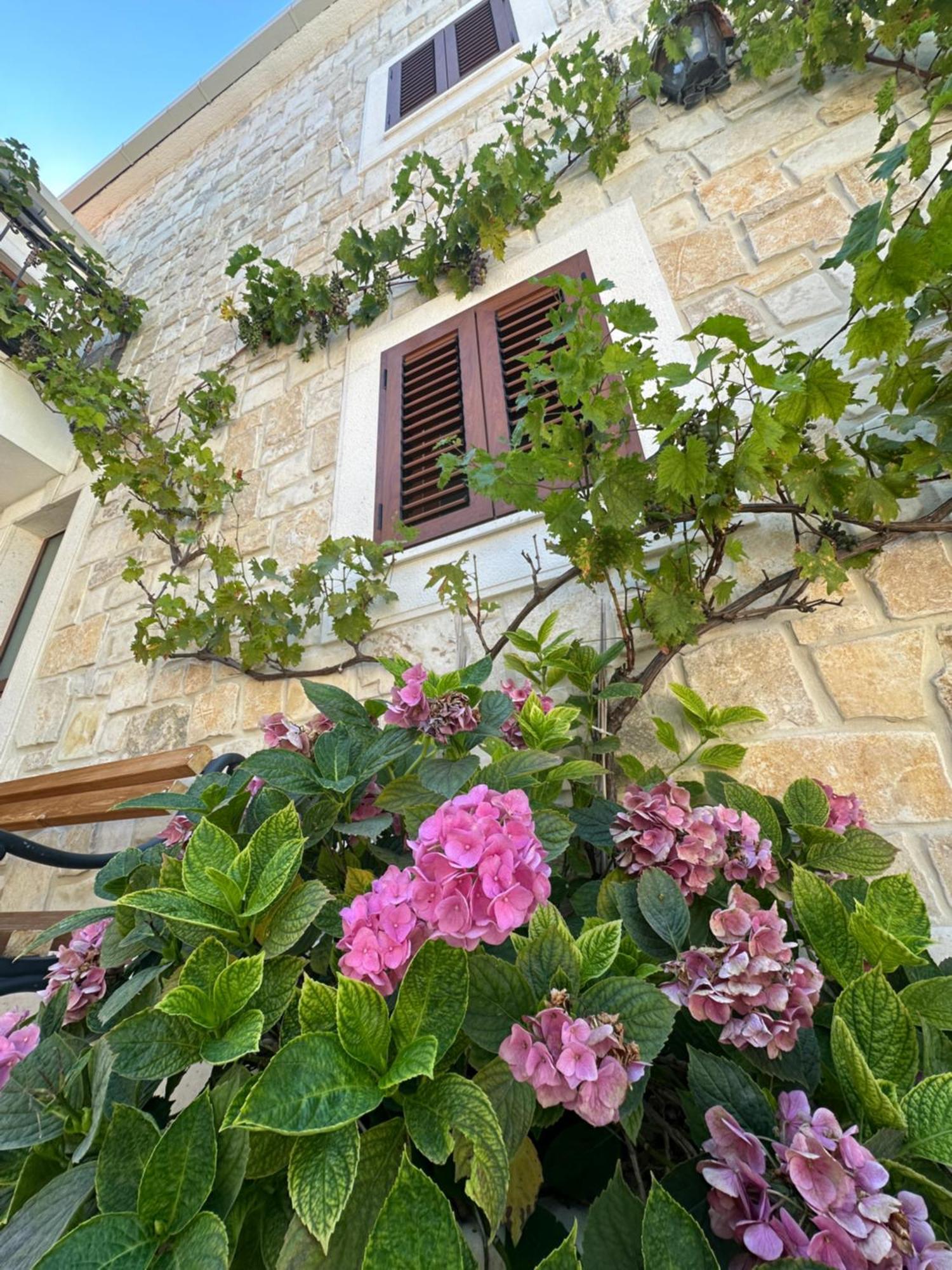 Apartment Ludilo Mit 4 In Poljica - Marina Bei Trogir Split Poljica (Trogir)
